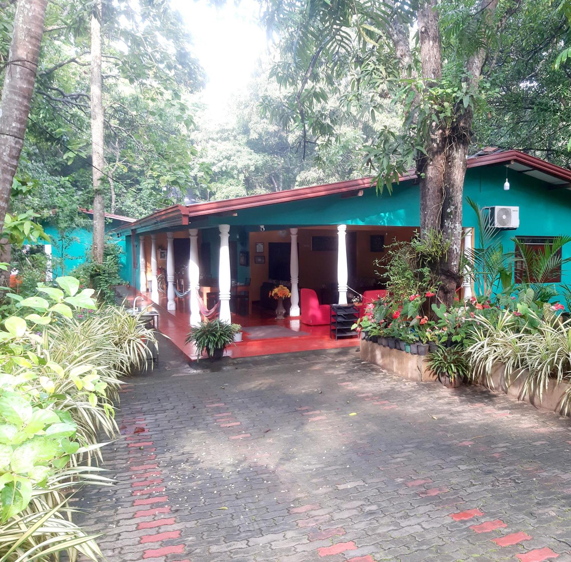 Palitha Homestay Sigiriya Eksteriør bilde